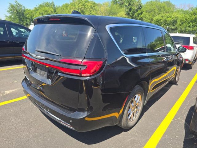 2024 Chrysler Pacifica Touring L FWD - 23036298 - 3