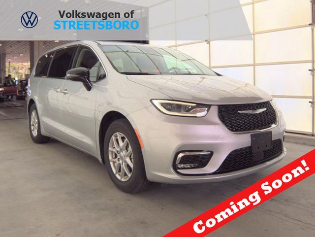 2024 Chrysler Pacifica Touring L FWD - 23036976 - 0
