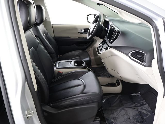 2024 Chrysler Pacifica Touring L FWD - 23036976 - 27