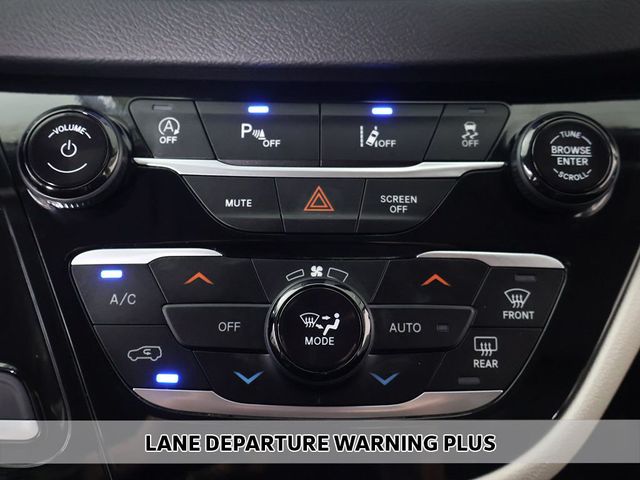 2024 Chrysler Pacifica Touring L FWD - 23036976 - 4