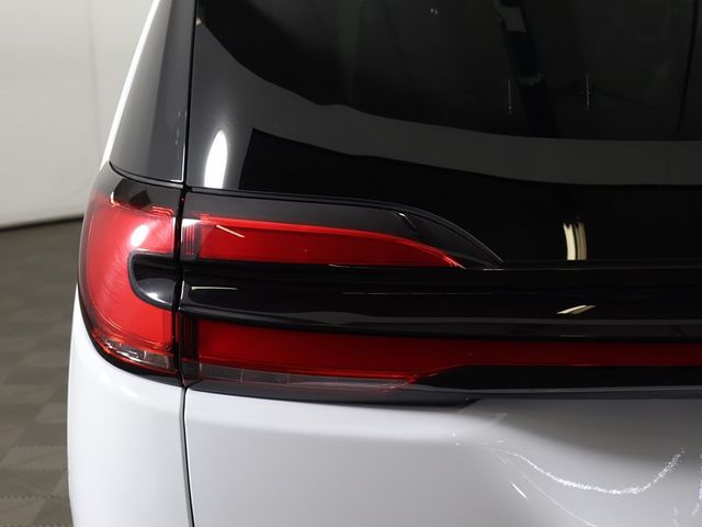 2024 Chrysler Pacifica Touring L FWD - 22957696 - 14