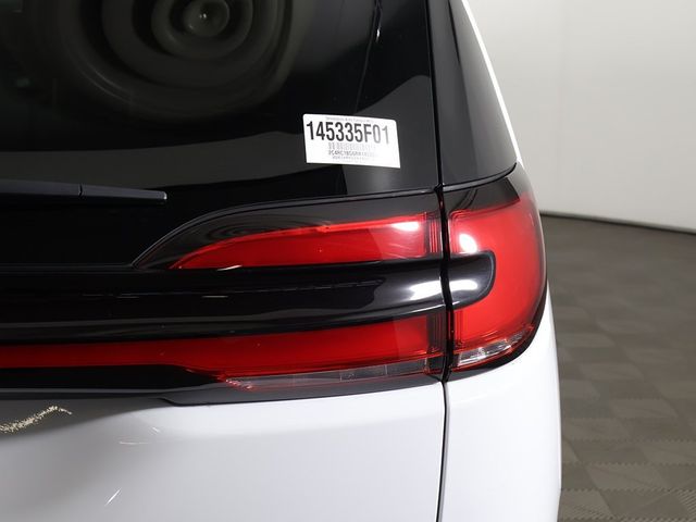 2024 Chrysler Pacifica Touring L FWD - 22957696 - 15