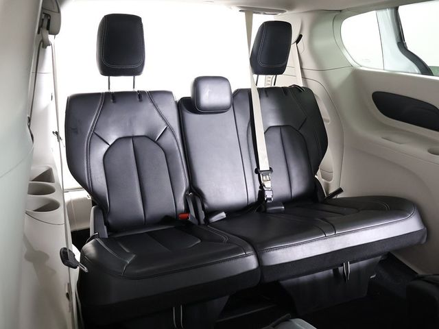 2024 Chrysler Pacifica Touring L FWD - 22957696 - 33