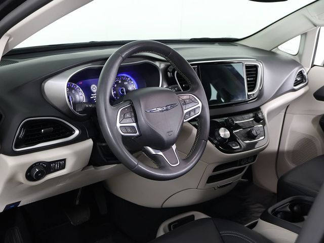 2024 Chrysler Pacifica Touring L FWD - 23063407 - 25