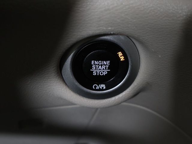 2024 Chrysler Pacifica Touring L FWD - 23063407 - 44