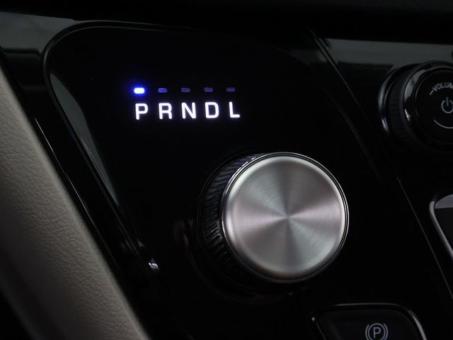 2024 Chrysler Pacifica Touring L FWD - 23063407 - 45