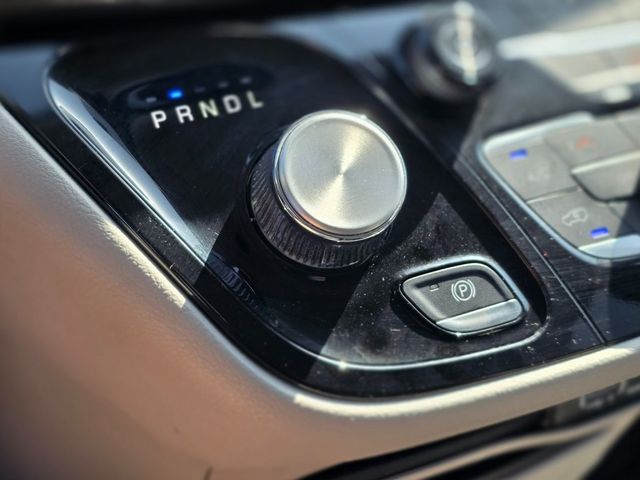 2024 Chrysler Pacifica Touring L FWD - 22979885 - 30