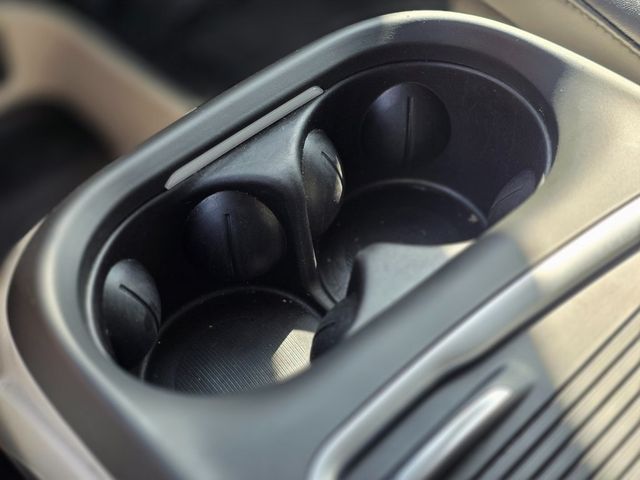 2024 Chrysler Pacifica Touring L FWD - 22979885 - 33