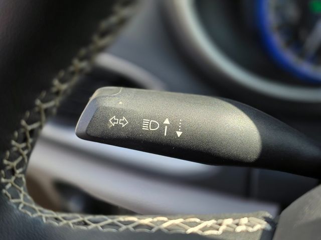 2024 Chrysler Pacifica Touring L FWD - 22979885 - 36