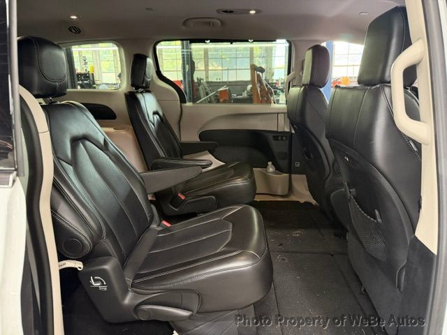 2024 Chrysler Pacifica Touring L FWD - 23057639 - 9