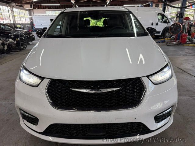 2024 Chrysler Pacifica Touring L FWD - 23057639 - 4