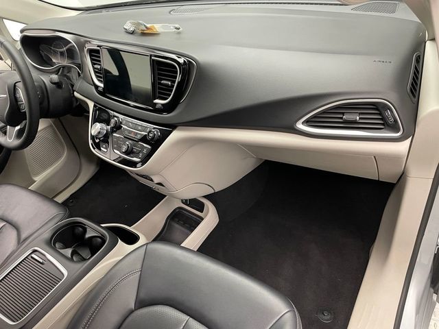 2024 Chrysler Pacifica Touring L FWD - 22984083 - 15