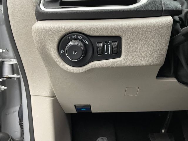 2024 Chrysler Pacifica Touring L FWD - 22984083 - 19