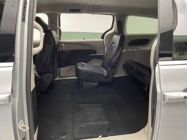 2024 Chrysler Pacifica Touring L FWD - 22984083 - 33