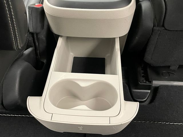 2024 Chrysler Pacifica Touring L FWD - 22984083 - 37