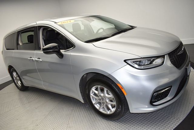 2024 Chrysler Pacifica Touring L FWD - 22984083 - 52