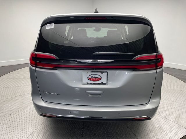 2024 Chrysler Pacifica Touring L FWD - 22984083 - 5