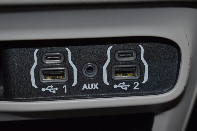 2024 Chrysler Pacifica Touring L FWD - 22984083 - 71