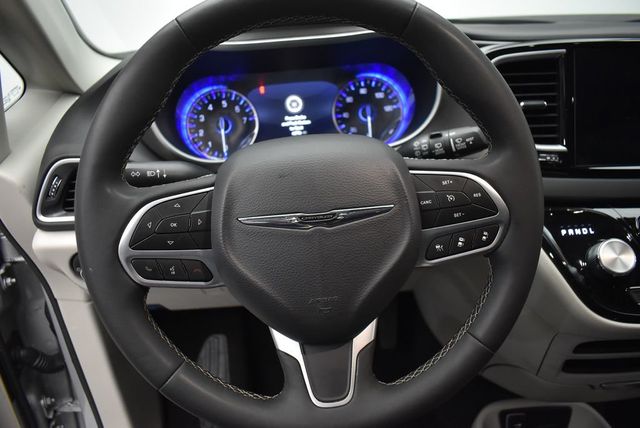 2024 Chrysler Pacifica Touring L FWD - 22940188 - 15