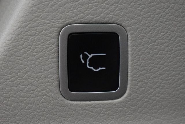 2024 Chrysler Pacifica Touring L FWD - 22940188 - 35