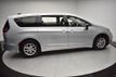 2024 Chrysler Pacifica Touring L FWD - 22940188 - 3