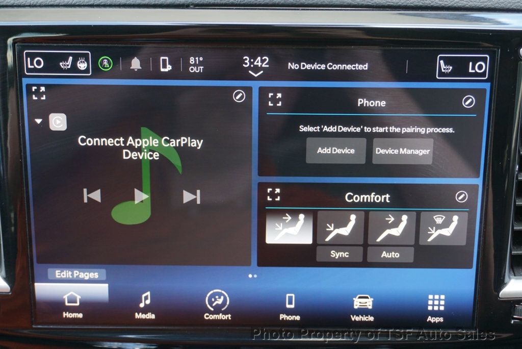 2024 Chrysler Pacifica Touring L photo 15
