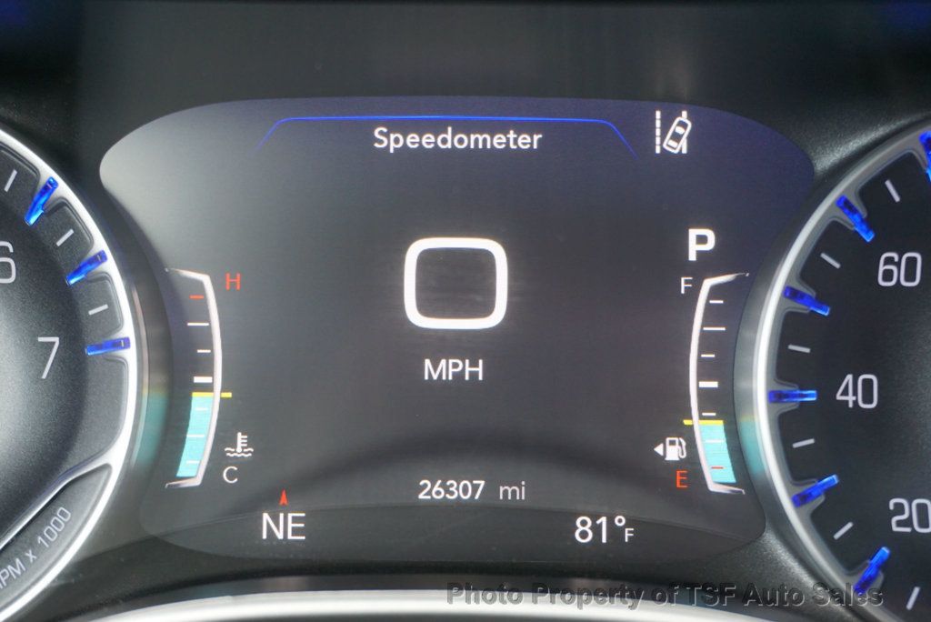 2024 Chrysler Pacifica Touring L photo 34
