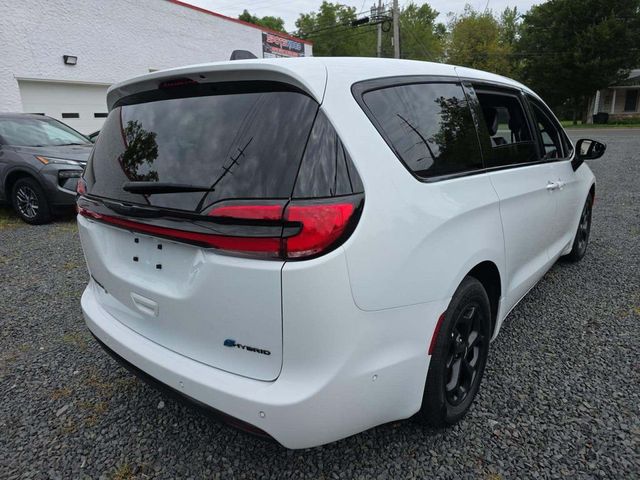 2024 Chrysler Pacifica Plug-In Hybrid Select - 23077047 - 1