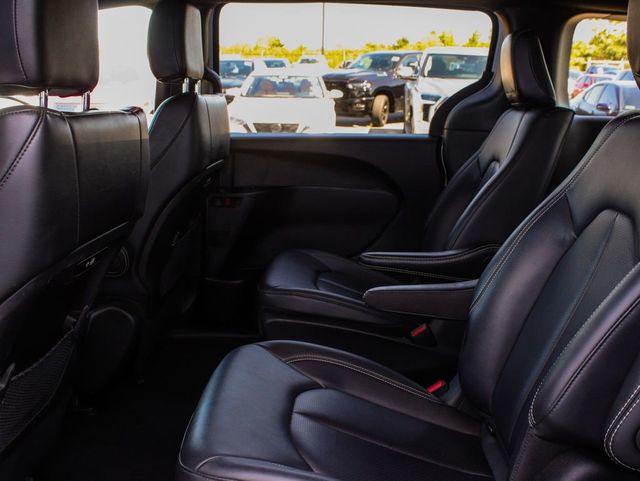 2024 Chrysler Pacifica Plug-In Hybrid Select - 23077047 - 30