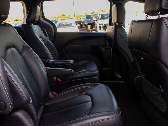 2024 Chrysler Pacifica Plug-In Hybrid Select - 23077047 - 34