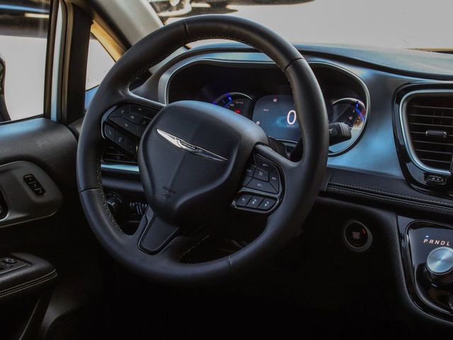 2024 Chrysler Pacifica Plug-In Hybrid Select - 23077047 - 36