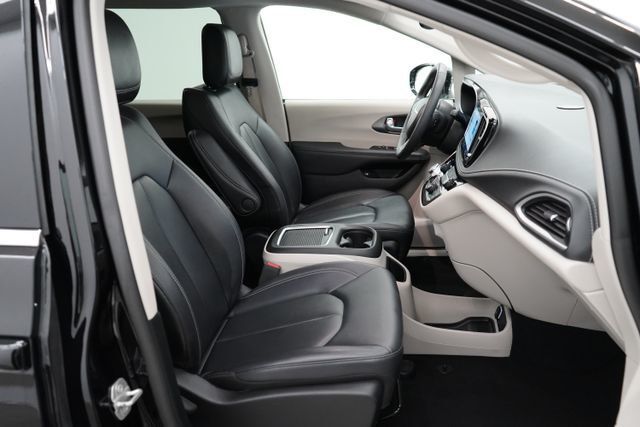 2024 Chrysler Pacifica Plug-In Hybrid Select - 23077715 - 49