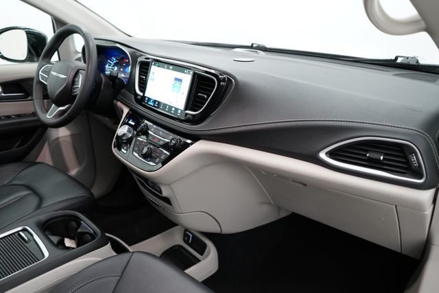 2024 Chrysler Pacifica Plug-In Hybrid Select - 23077715 - 50