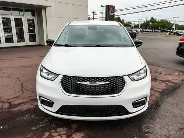 2024 Chrysler Pacifica Plug-In Hybrid Select - 23077961 - 1