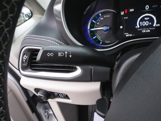 2024 Chrysler Pacifica Plug-In Hybrid Select - 23077961 - 20