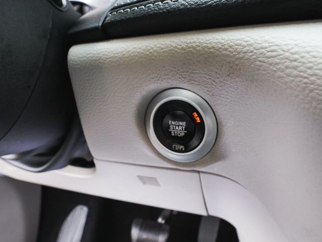 2024 Chrysler Pacifica Plug-In Hybrid Select - 23077961 - 22