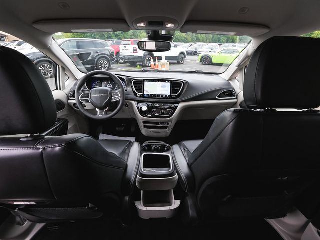 2024 Chrysler Pacifica Plug-In Hybrid Select - 23077961 - 37