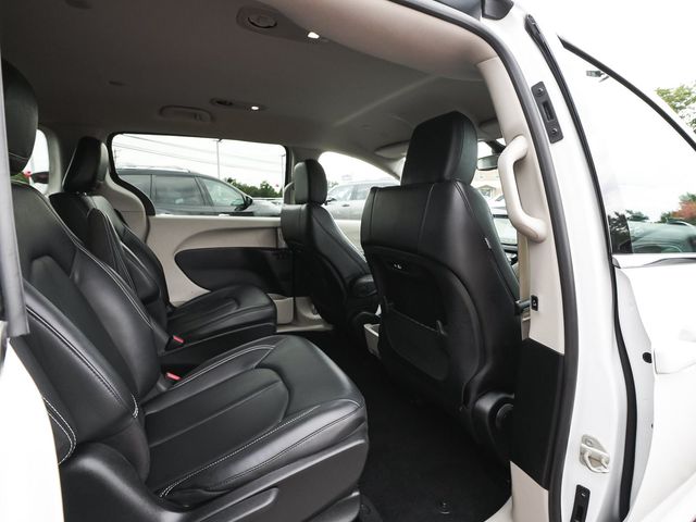 2024 Chrysler Pacifica Plug-In Hybrid Select - 23077961 - 40