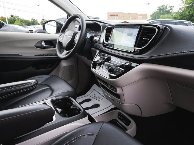 2024 Chrysler Pacifica Plug-In Hybrid Select - 23077961 - 44