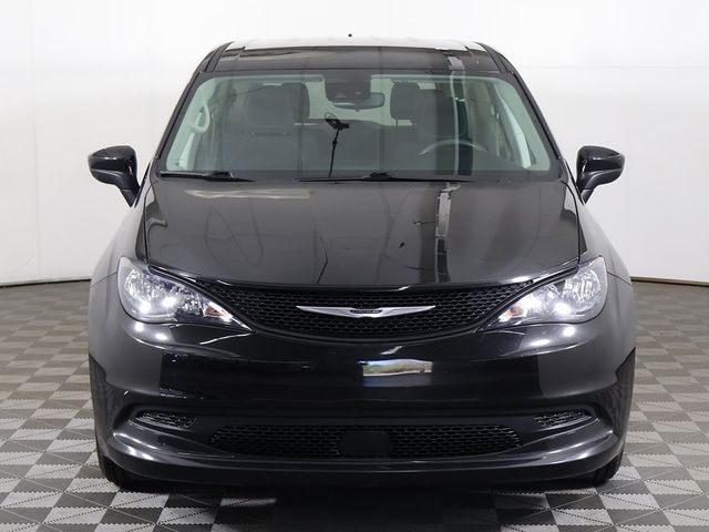 2024 Chrysler Voyager LX - 22942502 - 9