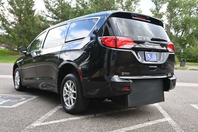 2024 Chrysler Voyager LX Mobility Handicap Van - 22909620 - 7