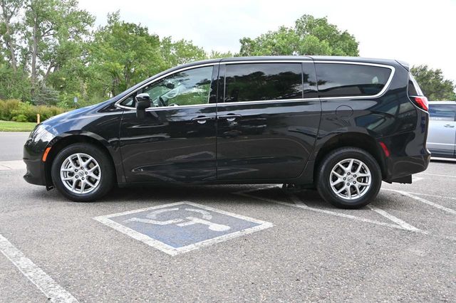 2024 Chrysler Voyager LX Mobility Handicap Van - 22909620 - 8