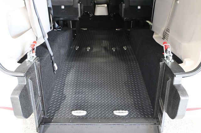 2024 Chrysler Voyager LX Mobility Handicap Van - 23020013 - 18