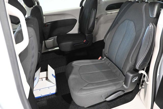 2024 Chrysler Voyager LX Mobility Handicap Van - 23020013 - 25