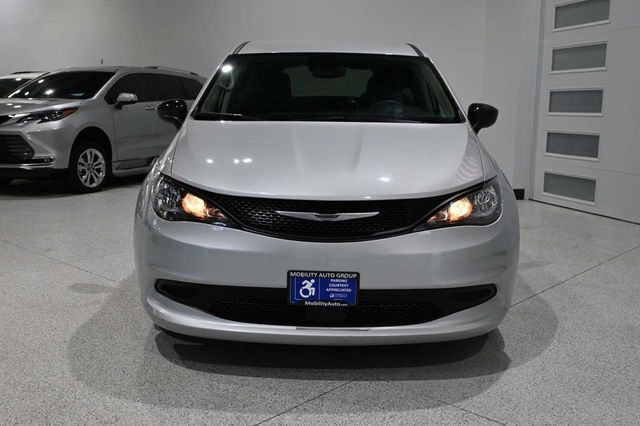 2024 Chrysler Voyager LX Mobility Handicap Van - 23022812 - 3