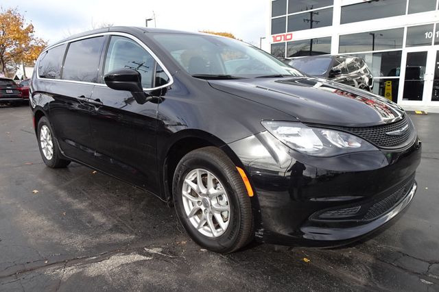 2024 Chrysler Voyager Voyager LX - 22949188 - 1