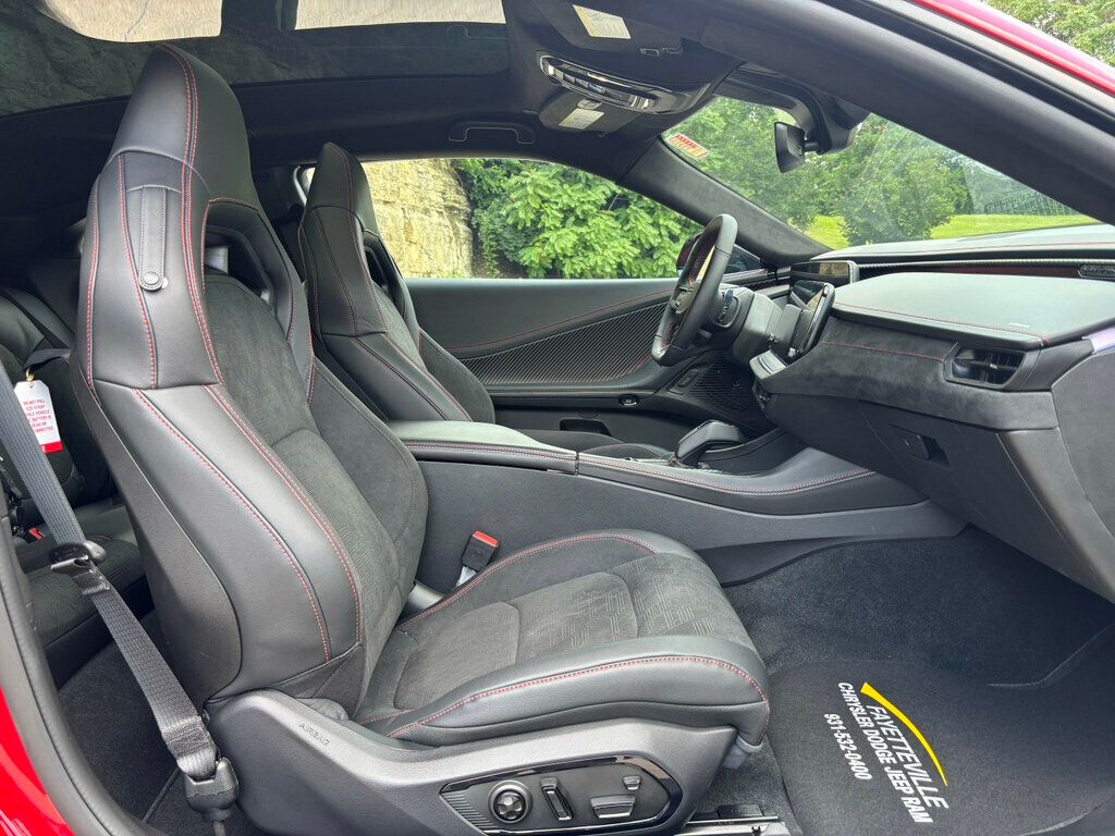 2024 Dodge Charger Daytona Scat Pack photo 3