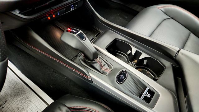 2024 Dodge Charger Daytona R/T AWD w/ Plus Group, Sun & Sound Pkg & Blacktop Package - 23034715 - 15