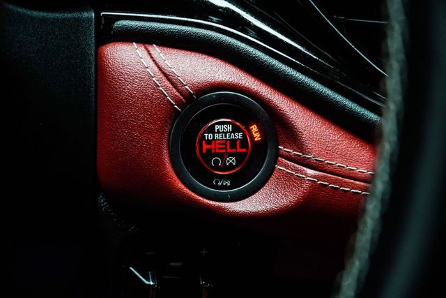 2024 Dodge Durango SRT Hellcat Premium AWD - 23040140 - 27