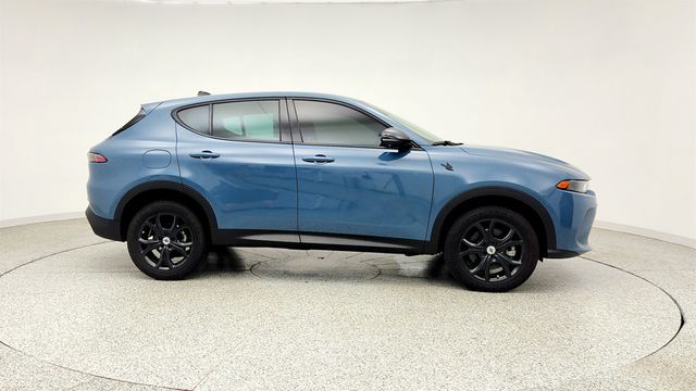 2024 Dodge Hornet GT AWD w/ Tech Pack, Blacktop Pkg & Cold Weather Group - 23028842 - 3